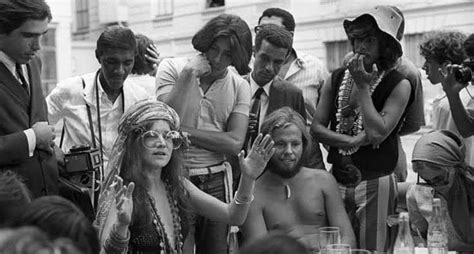 Janis with David Niehaus, Brazil, 1970. | Janis joplin, Jimi hendrix ...