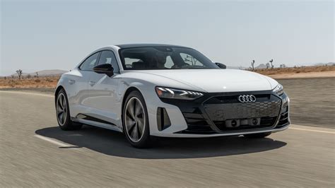 2022 Audi E-Tron GT Pros and Cons Review: Audi's First Electric Sedan