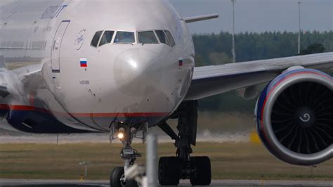 Footage Boeing 777 Aeroflot 7040175 Stock Video at Vecteezy