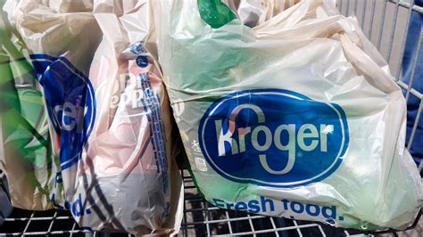 Kroger to phase out plastic bags at all stores