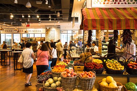 Exclusive (good) photos of the new Downtown Eataly | The Greer Journal