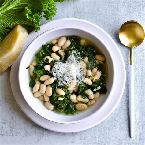 Italian Beans and Greens Recipe (Escarole) - CucinaByElena