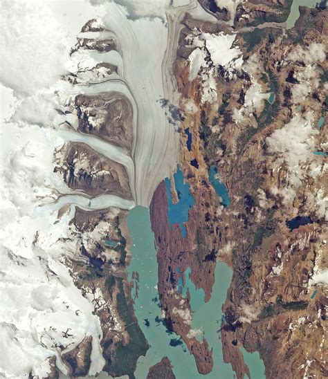 Upsala Glacier in Argentina - Earth.com