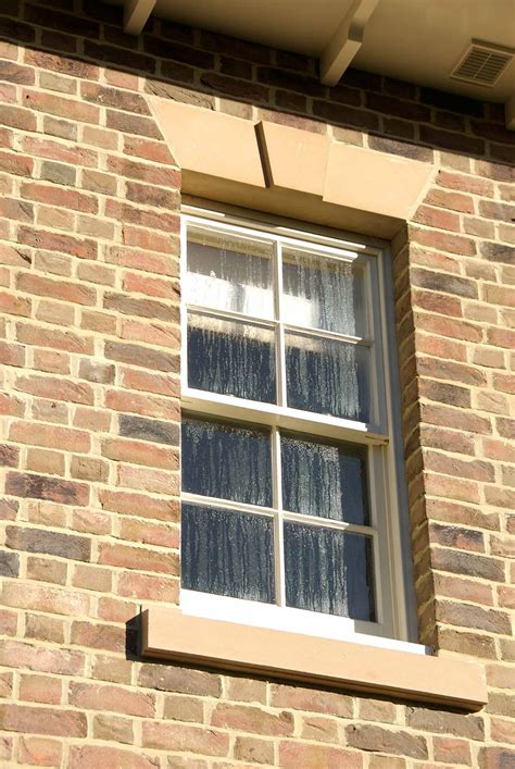 Cast Stone Window cills and brackets | Haddonstone