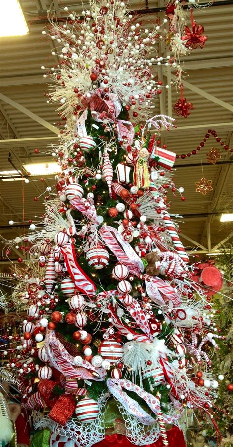 Candy cane christmas tree, Holiday christmas tree, Beautiful christmas ...