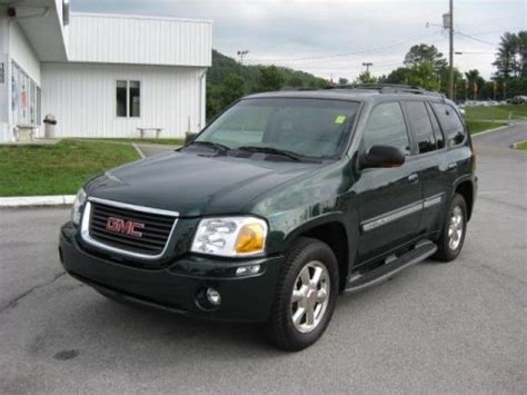 2002 GMC Envoy Data, Info and Specs | GTCarLot.com