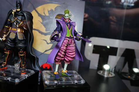 NYCC 2017 - Batman Ninja - New Batman and Joker Figures by Tamashii Nations - The Toyark - News