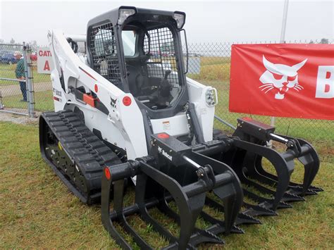 Bobcat compact track loader- vinuesavallasycercados.com | Bobcat equipment, Heavy equipment ...