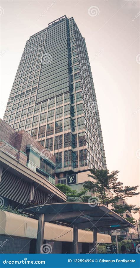 Building at Plaza Indonesia, Jakarta. Indonesia Editorial Stock Image - Image of building ...