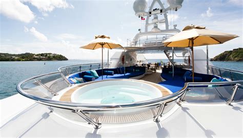 Fantastic sun deck with a huge lounging and sunbathing area — Yacht Charter & Superyacht News