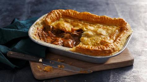 Steak, mushroom and ale pie recipe - BBC Food