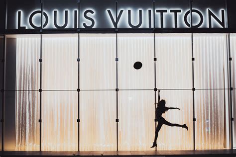 Will luxury brand LVMH continue to outpace the stock market? - Valutico