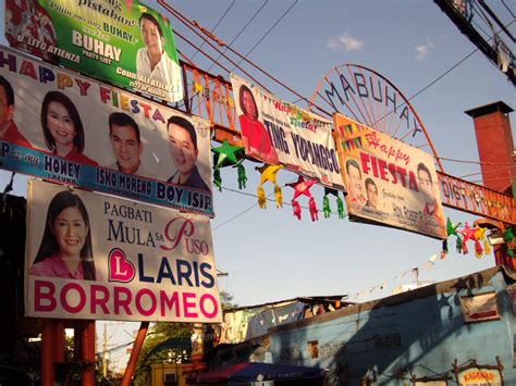 More Photos of Political Tarpaulins Hanging on Manila’s Streets ...