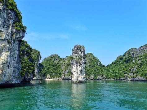 15 Awesome Things To Do In Cat Ba Island Vietnam - The Whole World Or Nothing