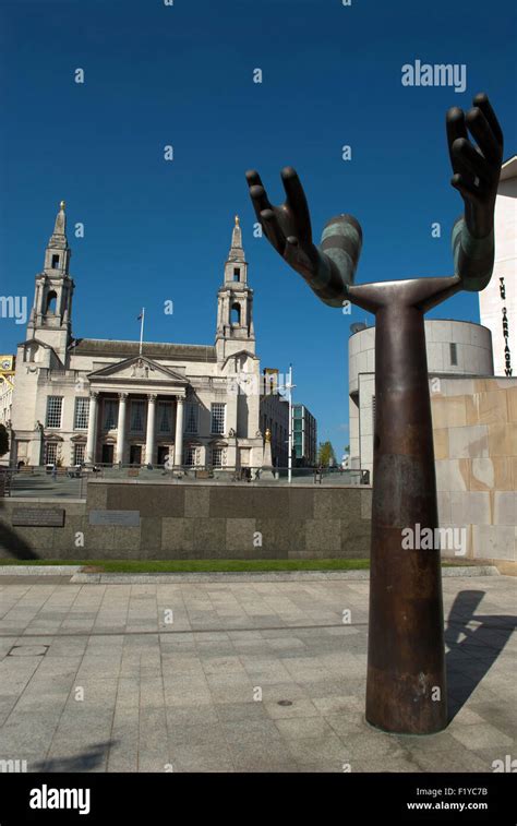 Millennium Square, Leeds Stock Photo - Alamy