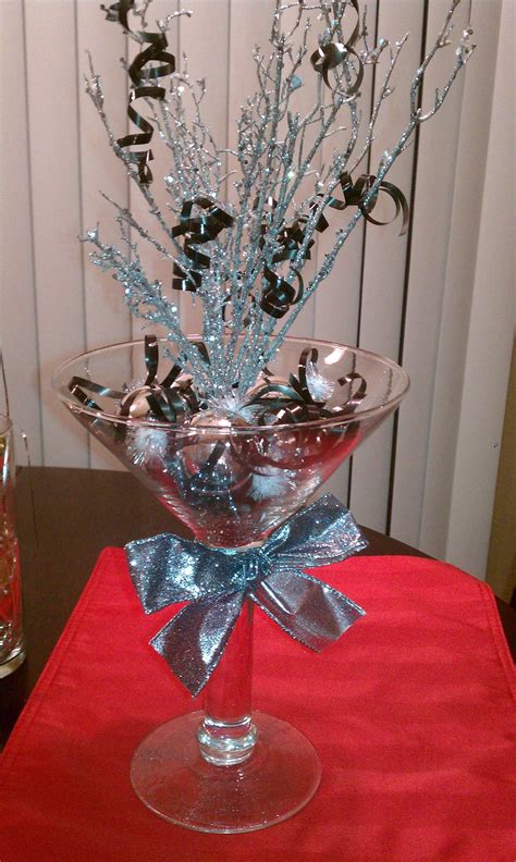 New Years Table Decor I Made This For The Home | New years eve decorations, New year table, New ...