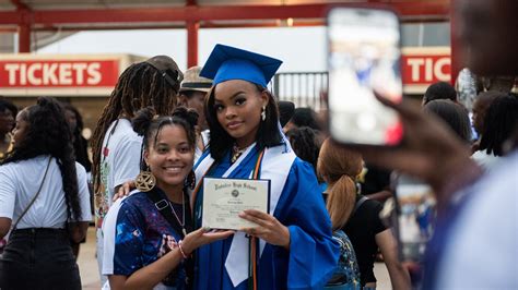 Class of 2023 Pahokee High School graduation photos