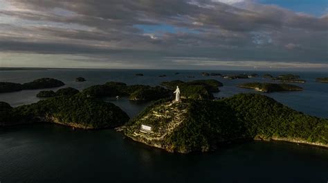 √ Hundred Islands National Park Tourism Office