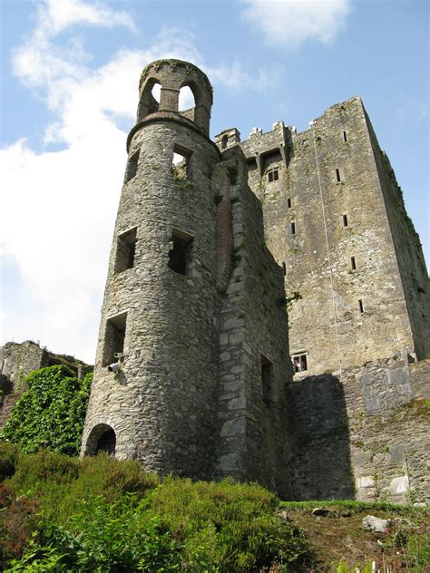 4. Blarney Castle By gorrah, if you come to Ireland, you must kiss the Blarney Stone! While the ...