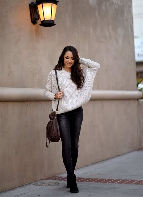 Cozy Winter Outfit Idea-20 Cute and Warm Outfits for Winters