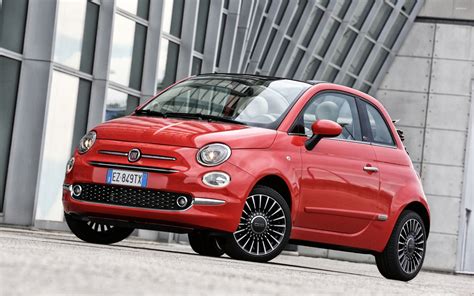 2016 Red Fiat 500 parked wallpaper - Car wallpapers - #50502