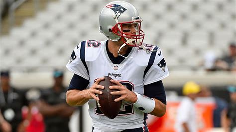 Watch Highlights Of Tom Brady's First Official Practice With Buccaneers - NESN.com