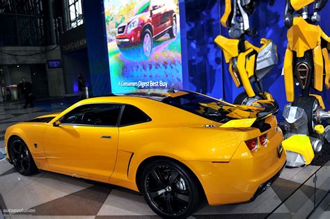 NYIAS 2011: Camaro Bumblebee As Seen in Transformers 3 [Live Photos] - autoevolution