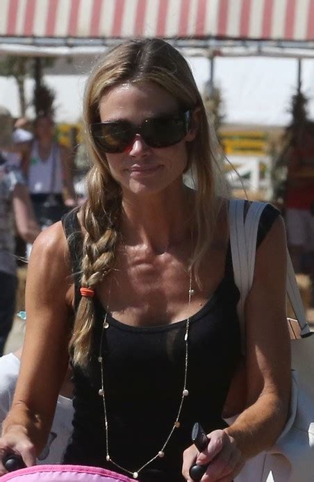 Denise Richards Cute Side Braided Hairstyle for Summer