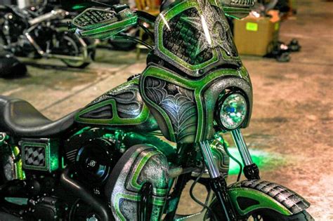 How To Custom Paint Motorcycle Fairings | Reviewmotors.co