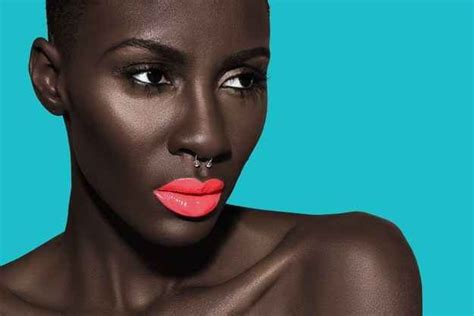 Ghanaian Model "Ohwawa" Re-Defining BOLD | Bold lips dark skin, Bold lip color, Lip bars