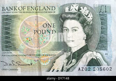 Green Bank of England 1 one pound note sterling British English UK ...