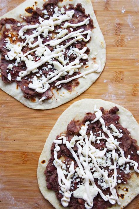 Authentic Honduran Baleadas | a taco recipe – fusion craftiness