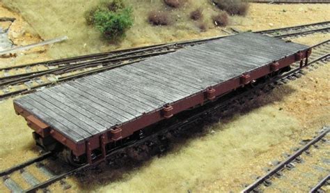 Weathering Bachmann On30 Flat Car Decks | Aging wood, Model train scenery, Wood