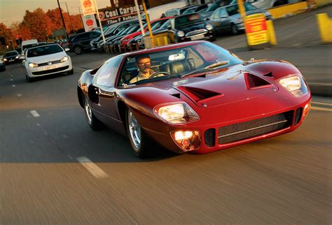 Le Mans legend 1966 Ford GT40 MK1 Roadcar road test - Drive