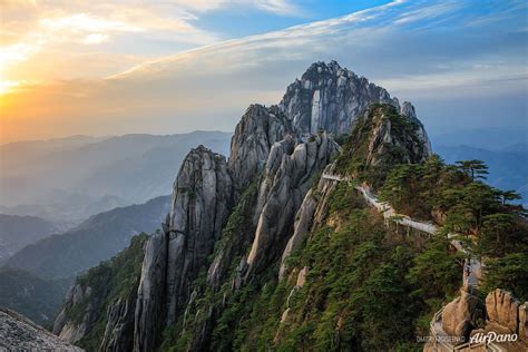 Huangshan mountains | Huangshan mountains, Mountains, Stone barns