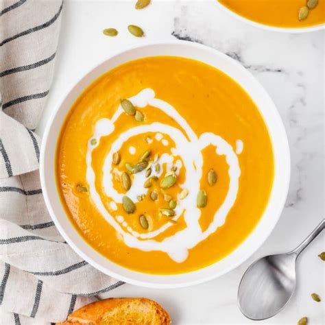 Vegan Pumpkin Soup - Vegetarian Mamma