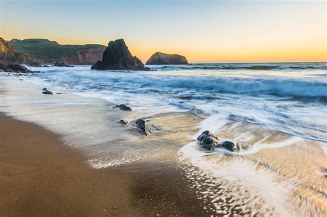 12 Best Beaches in San Francisco - Enjoy the Sand and Surf in San Fran ...