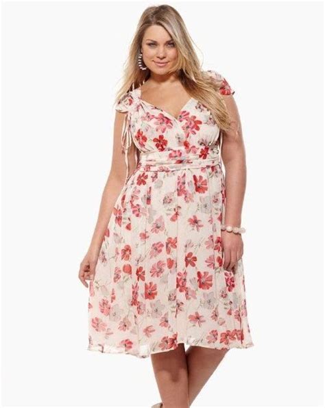 Fashion World: Plus Size Dress I love