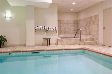 Best Hotels with Pools in Minneapolis to Cure Your Winter Blues