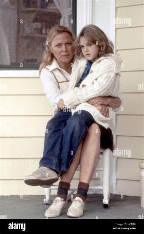 FIRESTARTER, Louise Fletcher, Drew Barrymore, 1984, (c)Universal ...