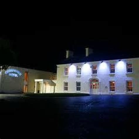 GREENVALE HOTEL (Cookstown) - Reviews, Photos & Price Comparison - TripAdvisor