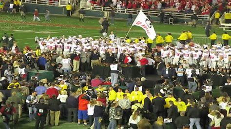 2010 Rose Bowl Trophy Ceremony - YouTube