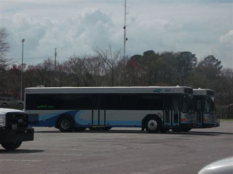 Hampton Roads Transit #5012 & #5015 | Model: 2013 Gillig Low… | Flickr