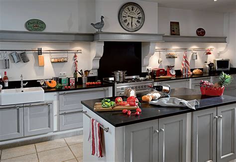 Картинки по запросу cuisine cottage anglais | Kitchen cabinets, Kitchen, Home decor