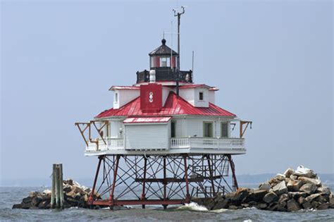 Chesapeake Bay Lighthouses – BayDreaming.com