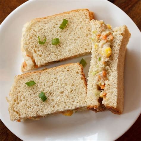 Coleslaw Sandwich Recipe (Vegetarian)