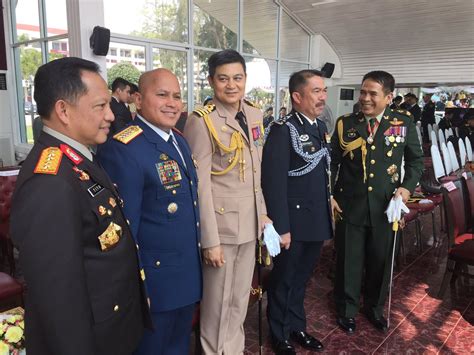 PNP Chief Ronald dela Rosa with other ASEAN police chiefs at the Royal ...