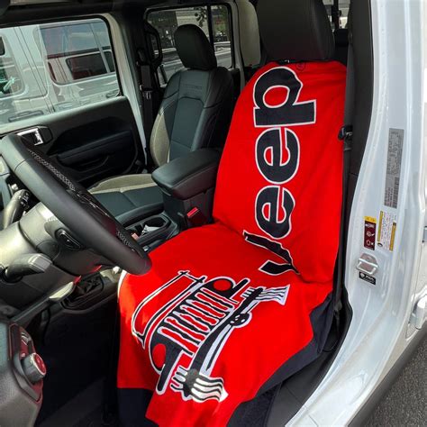 Jeep Beach Towel / Seat Towel - Red – Jeep World