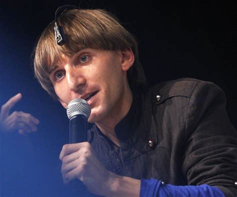 Neil Harbisson Biography - Facts, Childhood, Family Life & Achievements