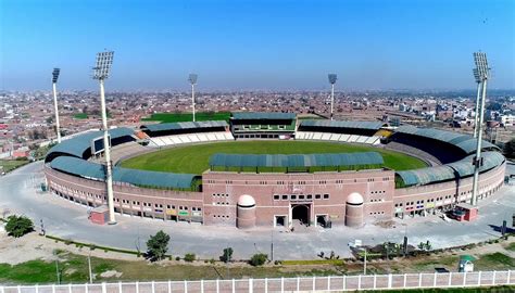 Faulty floodlights, naked patches at Multan stadium add to National T20 Cup's woes - Cricket ...